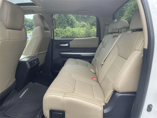 SEMINUEVOS TOYOTA Tundra a Huntersville en Huntersville Ford