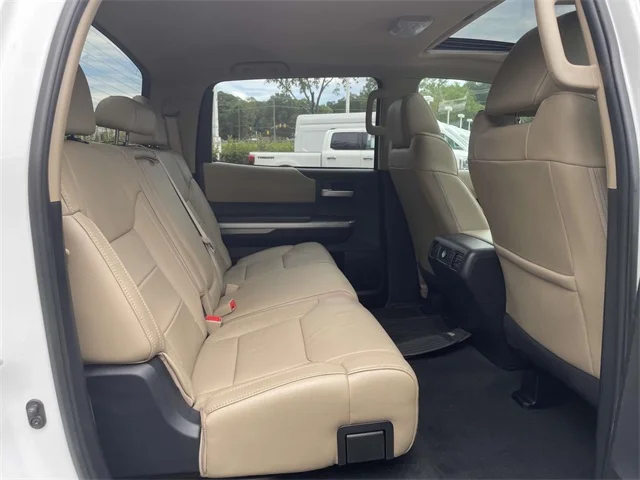 SEMINUEVOS TOYOTA Tundra a Huntersville en Huntersville Ford