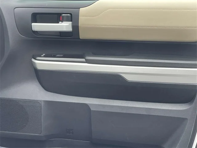 SEMINUEVOS TOYOTA Tundra a Huntersville en Huntersville Ford