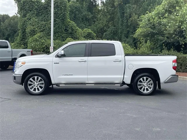 SEMINUEVOS TOYOTA Tundra a Huntersville en Huntersville Ford