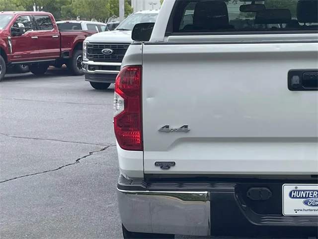 SEMINUEVOS TOYOTA Tundra a Huntersville en Huntersville Ford