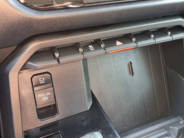 SEMINUEVOS TOYOTA Tundra a Estados en autogozo
