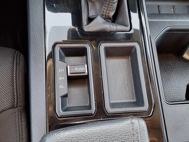 SEMINUEVOS TOYOTA Tundra a Estados en autogozo