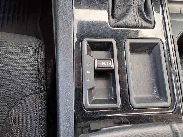 SEMINUEVOS TOYOTA Tundra a Estados en autogozo