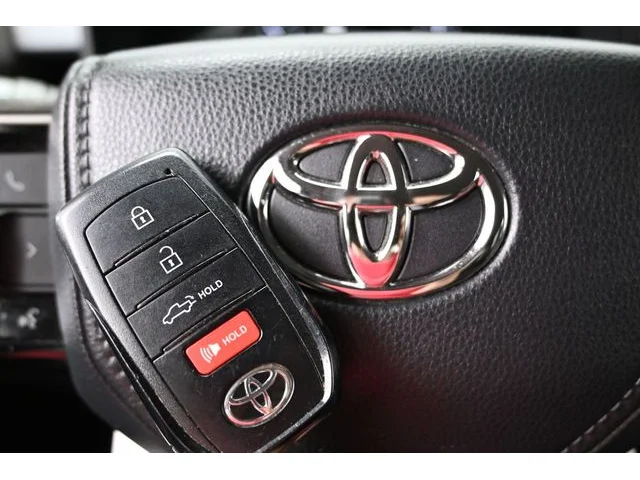 SEMINUEVOS TOYOTA Tundra a Estados en autogozo