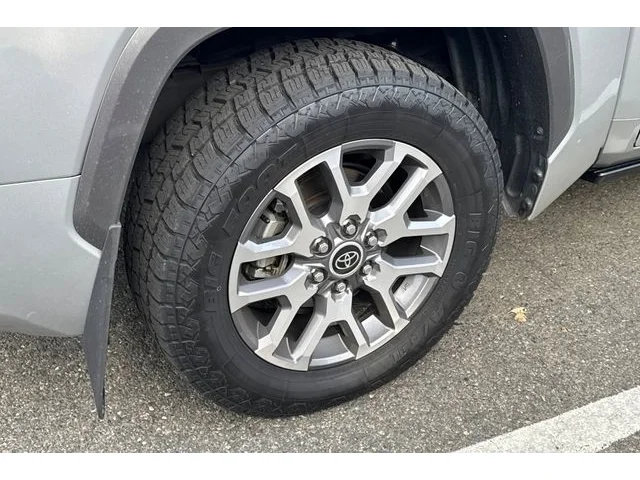 SEMINUEVOS TOYOTA Tundra at ELK GROVE in Elk Grove Buick GMC