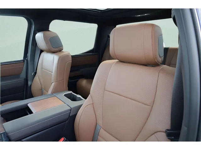 Nuevos TOYOTA TUNDRA à Estados chez autogozo