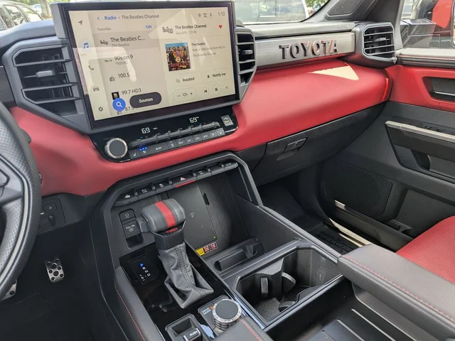 SEMINUEVOS TOYOTA Tundra Hybrid a Estados en autogozo