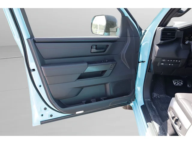Nuevos TOYOTA TUNDRA HYBRID à Estados chez autogozo