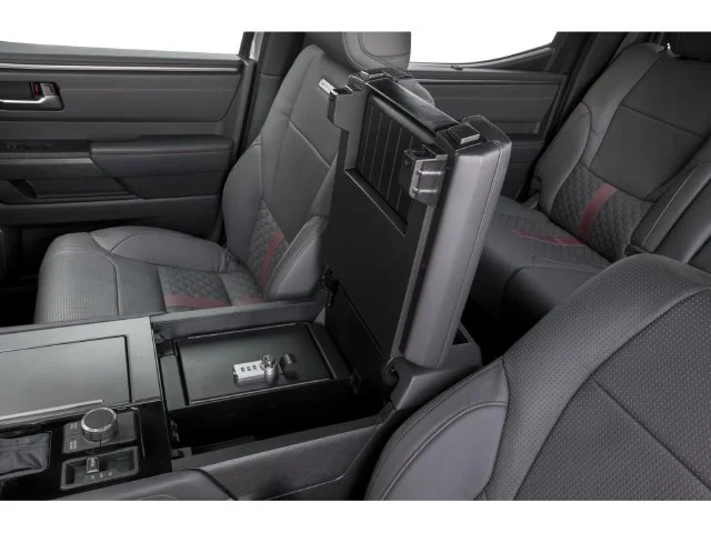 Nuevos TOYOTA TUNDRA HYBRID à Estados chez autogozo