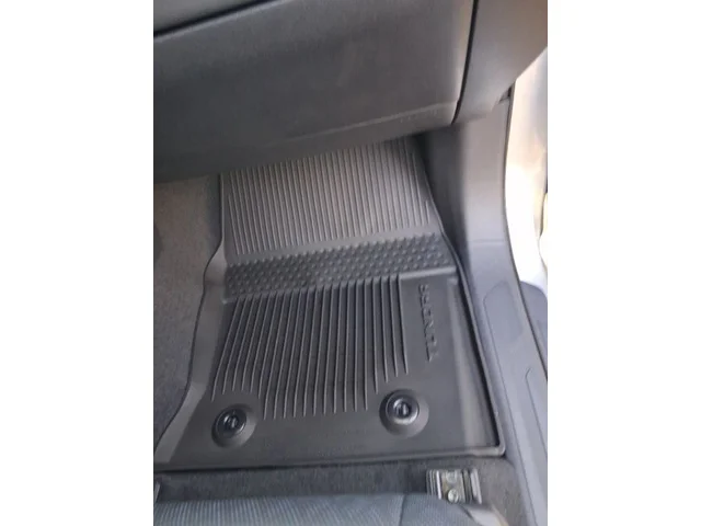 Nuevos TOYOTA TUNDRA à Estados chez autogozo