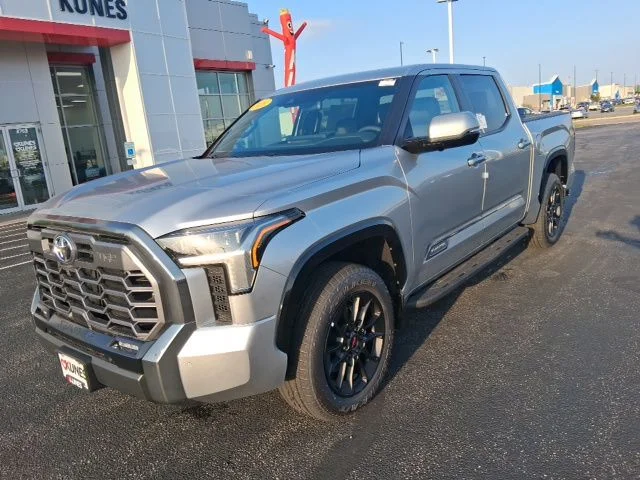Nuevos TOYOTA TUNDRA à Estados chez autogozo