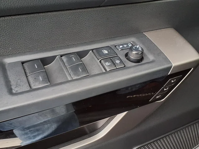SEMINUEVOS TOYOTA Tundra Hybrid a Estados en autogozo
