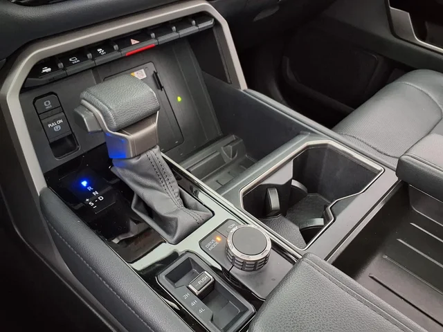 SEMINUEVOS TOYOTA Tundra Hybrid a Estados en autogozo