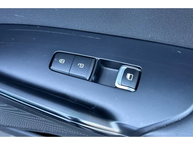 SEMINUEVOS KIA K5 at ELK GROVE in Elk Grove Buick GMC