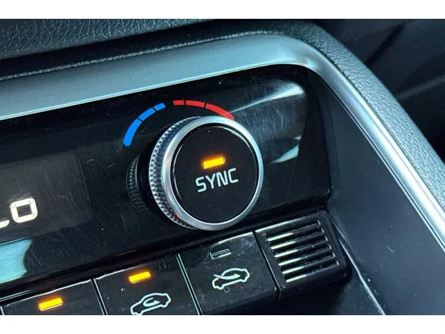 SEMINUEVOS KIA K5 at ELK GROVE in Elk Grove Buick GMC