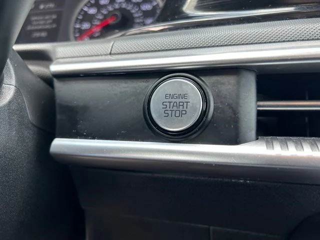 SEMINUEVOS KIA K5 a Estados en autogozo