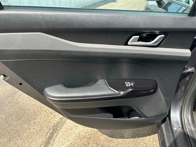 SEMINUEVOS KIA K5 a Estados en autogozo