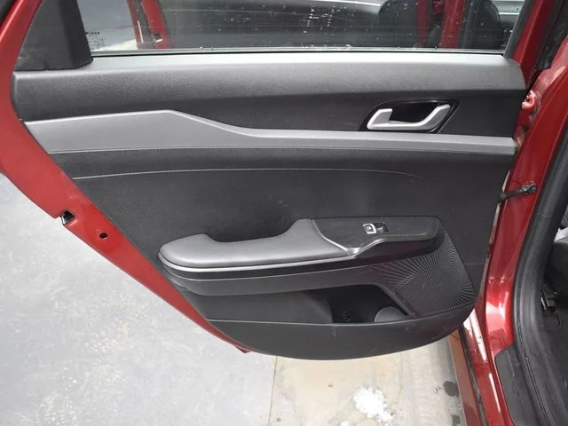 SEMINUEVOS KIA K5 a Estados en autogozo