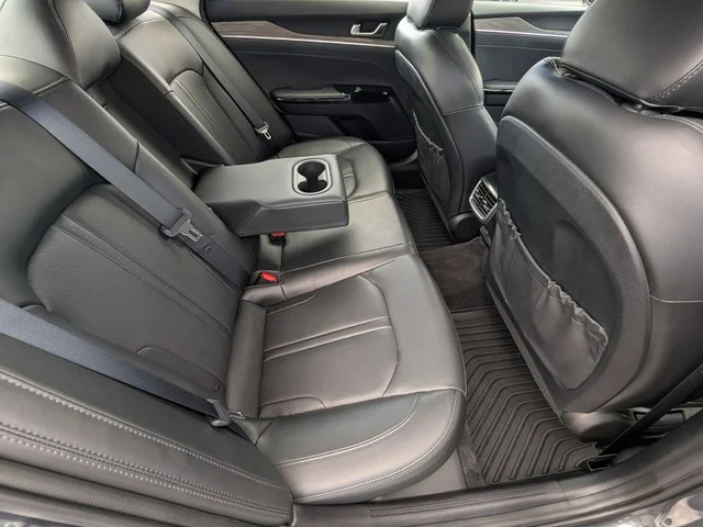 SEMINUEVOS KIA K5 a Estados en autogozo