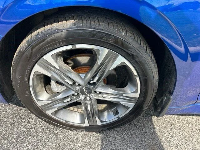 SEMINUEVOS KIA K5 a Estados en autogozo