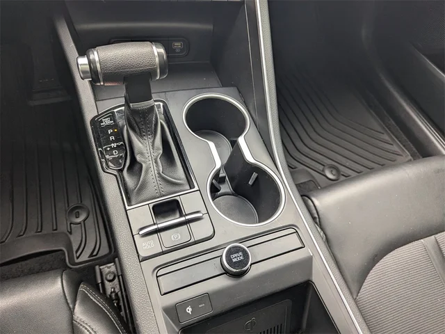 SEMINUEVOS KIA K5 at Kennesaw, in Town Center Nissan