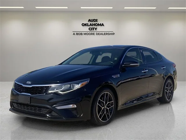 SEMINUEVOS KIA Optima a Estados en autogozo Vehicle Image