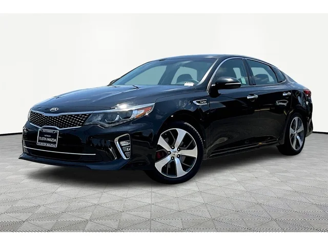 SEMINUEVOS KIA Optima a Tustin    en TUSTIN MAZDA