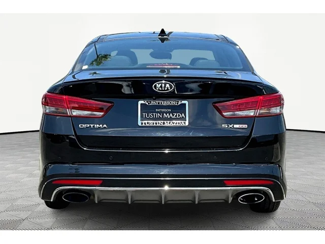 SEMINUEVOS KIA Optima a Tustin    en TUSTIN MAZDA