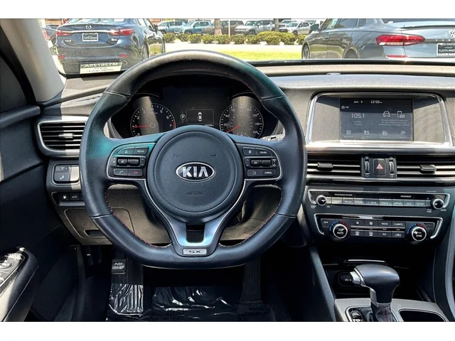 SEMINUEVOS KIA Optima a Tustin    en TUSTIN MAZDA