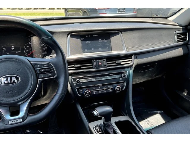 SEMINUEVOS KIA Optima a Tustin    en TUSTIN MAZDA