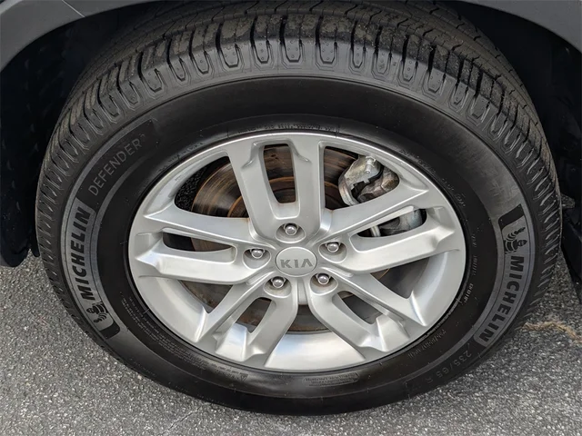 SEMINUEVOS KIA Sorento at Kennesaw, in Town Center Nissan