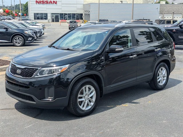 SEMINUEVOS KIA Sorento at Kennesaw, in Town Center Nissan