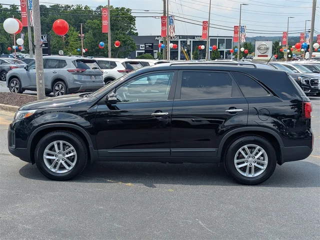 SEMINUEVOS KIA Sorento at Kennesaw, in Town Center Nissan