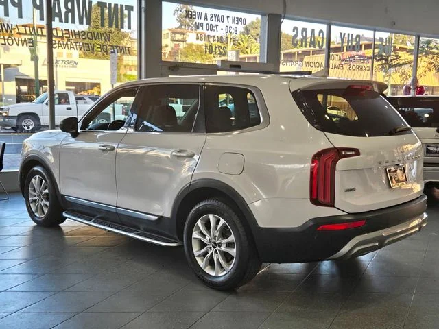 SEMINUEVOS KIA Telluride a Estados en autogozo