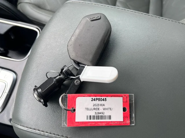 SEMINUEVOS KIA Telluride a Estados en autogozo
