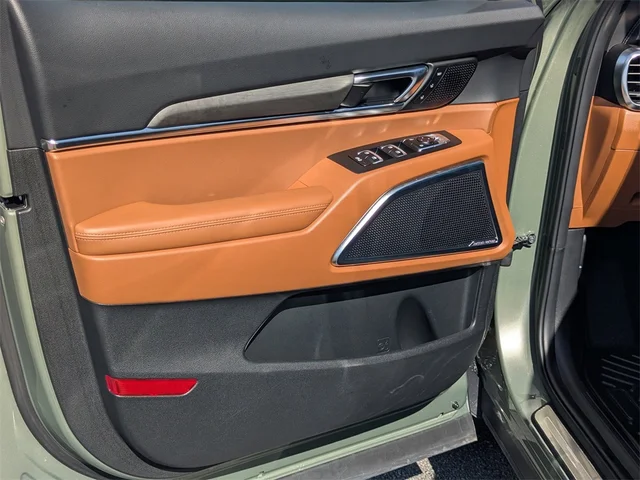 SEMINUEVOS KIA Telluride at Kennesaw, in Town Center Nissan