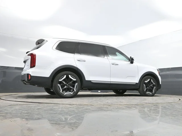 SEMINUEVOS KIA Telluride a Estados en autogozo