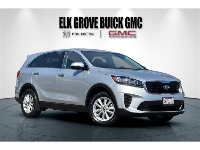 SEMINUEVOS KIA Sorento at ELK GROVE in Elk Grove Buick GMC