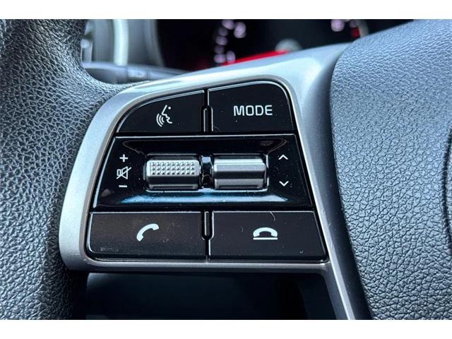 SEMINUEVOS KIA Sorento at ELK GROVE in Elk Grove Buick GMC