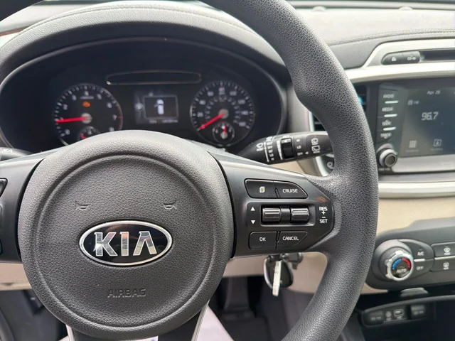 SEMINUEVOS KIA Sorento a Estados en autogozo