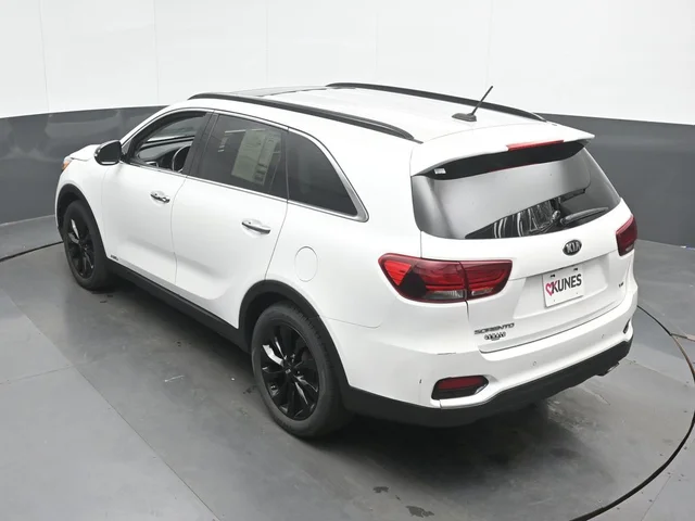 SEMINUEVOS KIA Sorento a Estados en autogozo