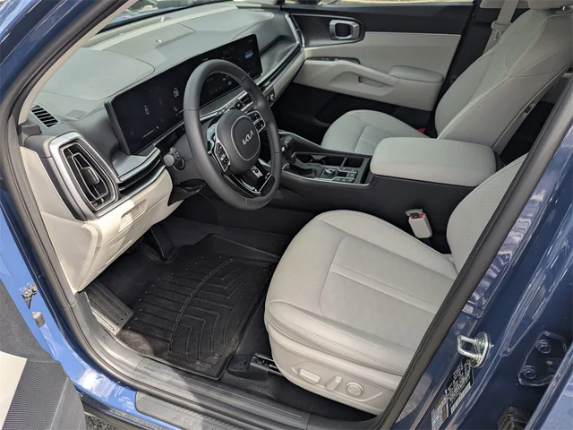 SEMINUEVOS KIA Sorento at Kennesaw, in Town Center Nissan