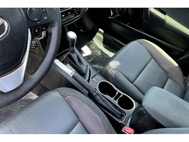 SEMINUEVOS TOYOTA Corolla a Tustin    en Tustin Hyundai