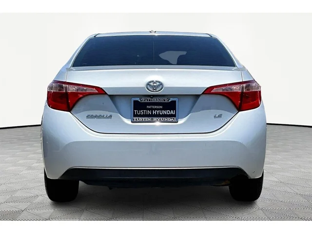 SEMINUEVOS TOYOTA Corolla a Tustin    en Tustin Hyundai