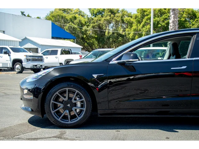 SEMINUEVOS TESLA Model 3 a Estados en autogozo