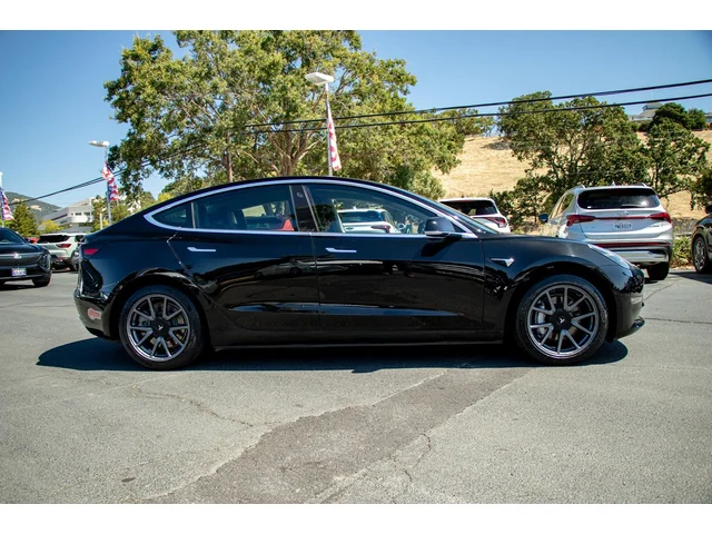 SEMINUEVOS TESLA Model 3 a Estados en autogozo