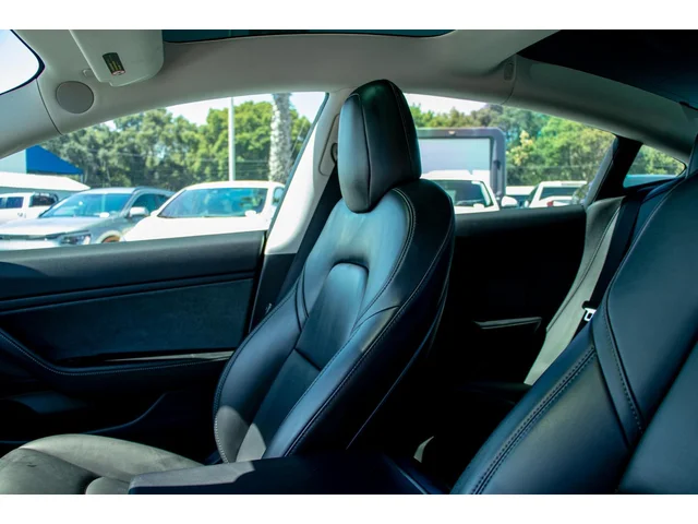 SEMINUEVOS TESLA Model 3 a Estados en autogozo
