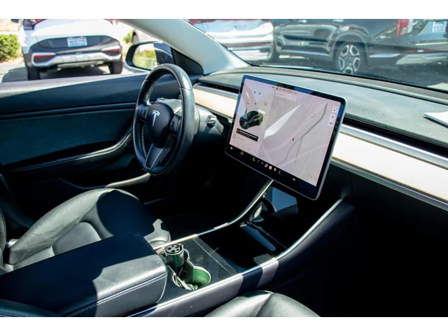 SEMINUEVOS TESLA Model 3 a Estados en autogozo