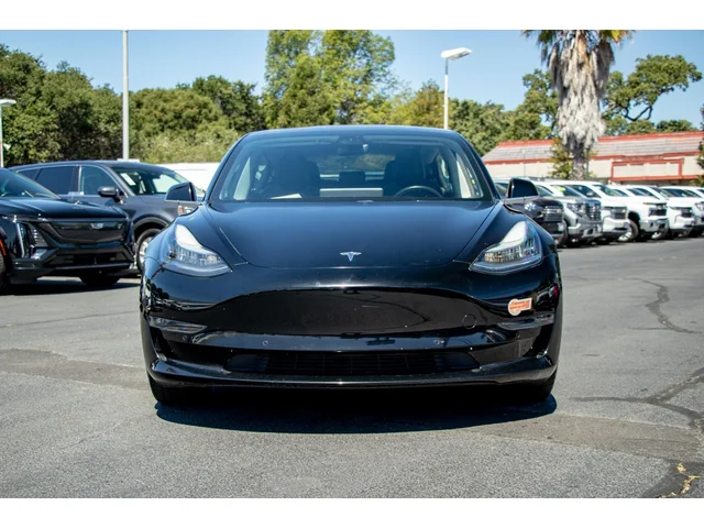 SEMINUEVOS TESLA Model 3 a Estados en autogozo